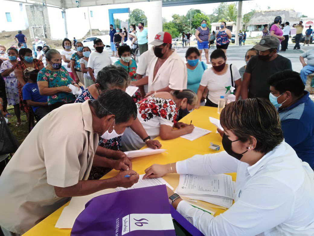 Hoy iniciamos en Dzulá #FelipeCarrilloPuerto nuestras #CaravanasVioletas, ofrecen servicios de seguridad, justicia y oportunidades, principalmente a mujeres de zonas más vulnerables de #QuintanaRoo. Un espacio para ser escuchadas y atendidas @sedeso_qroo #JuntosSaldremosAdelante