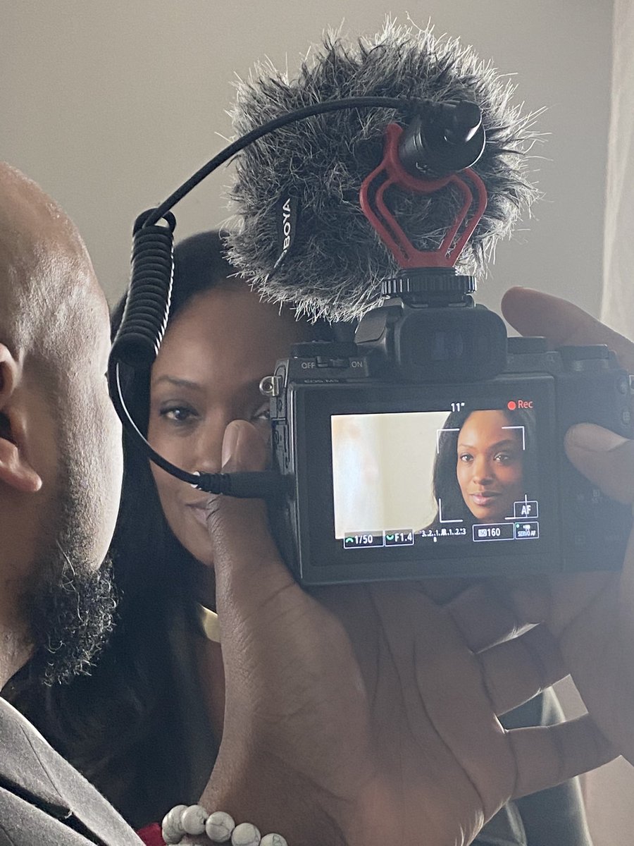 scrnwriterhank's tweet photo. Great day on the bLERDS set filming episode 3. Episode one still available on @Tubi #blerdswebseries #blacknerds918 #tubi #tlgmotionpictures #Buffalo8Prod #tulsaaf https://t.co/2rDQznndJx