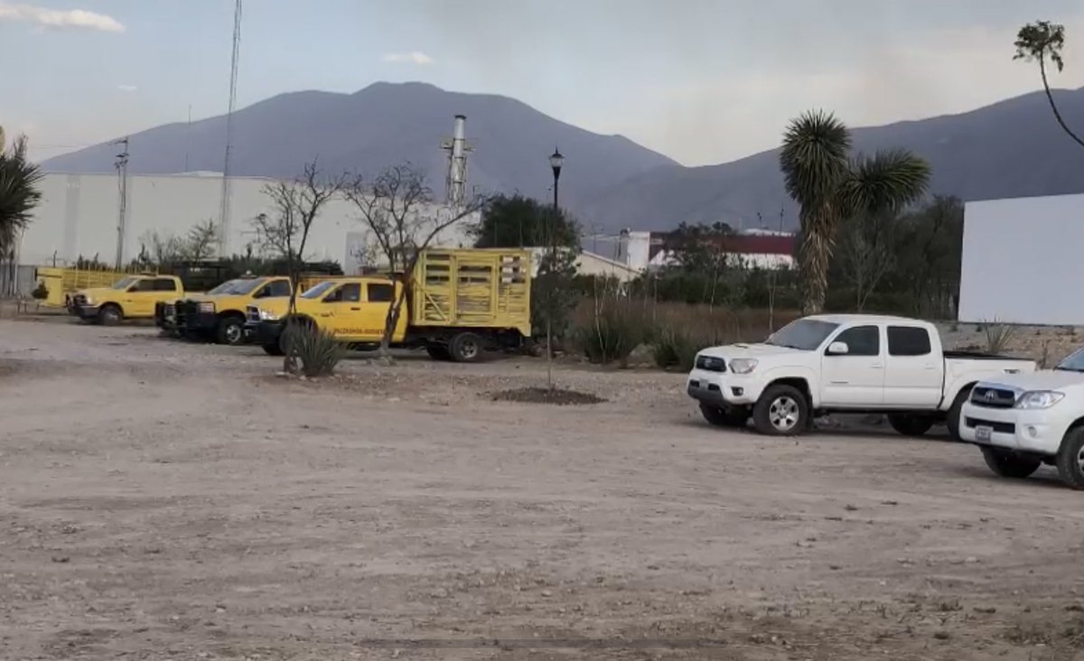 fanysolis's tweet photo. Teníamos un Centro Regional de Manejo de Fuego, más brigadistas, programas de manejo forestal, recursos adicionales en caso de contingencias como la que vive #Coahuila hoy. Pero ah querían algo diferente, ahí esta su cuarta transformación que desapareció la CONAFOR! https://t.co/4FgY7PLn76