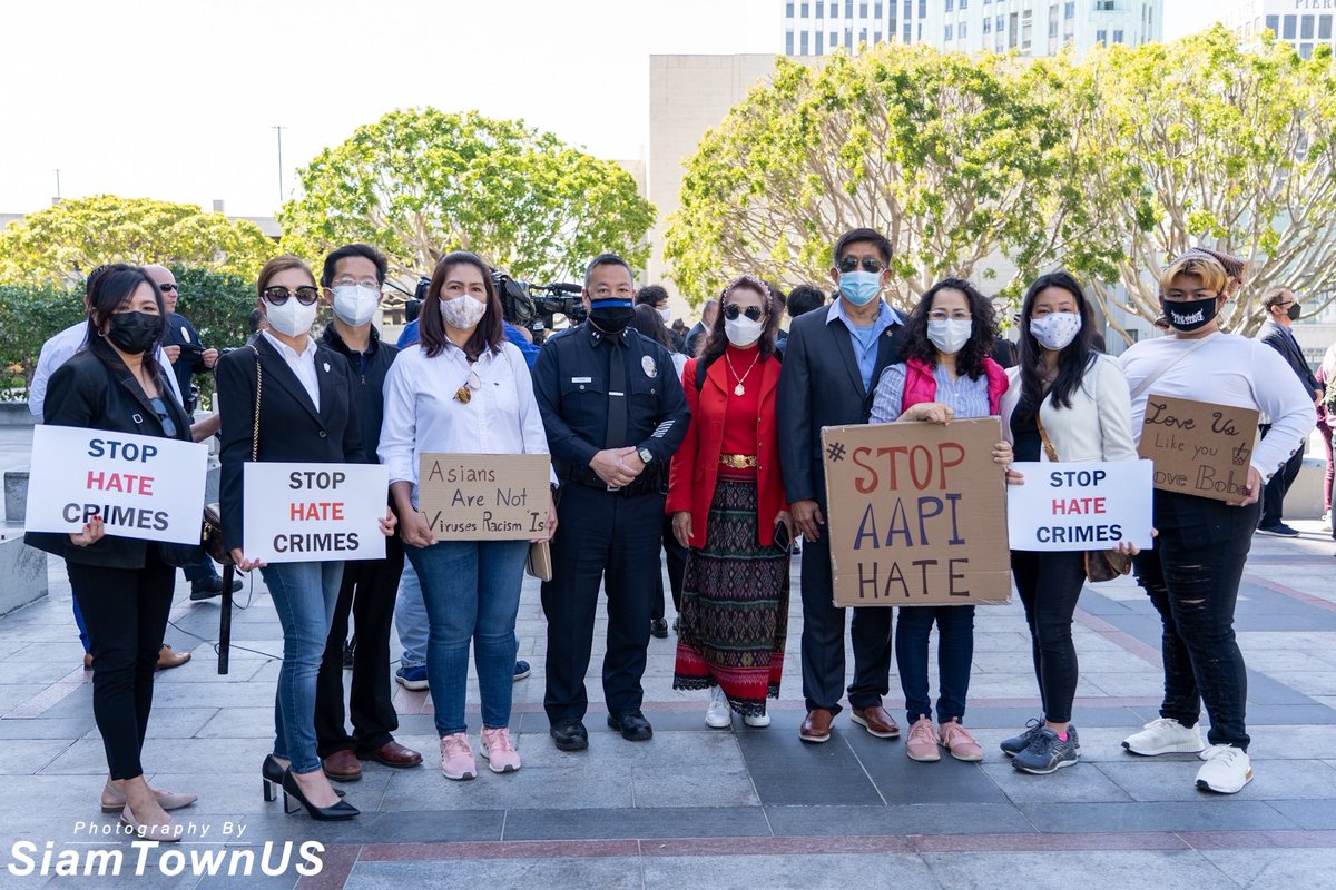 SiamtownUS's tweet photo. แถลงข่าว Stop Asian Hate Crime ที่โคเรียทาวน์ ลอส แอนเจลิส ในส่วนของชุมชนไทยมีผู้นำองค์กรเข้าร่วมหลายองค์กร 

ดูภาพทั้งหมดที่ https://t.co/1mJJZnWZ6A https://t.co/l9wobWGcVu