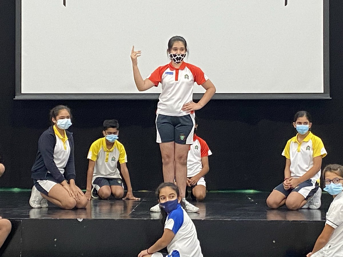 Another day another musical! Here’s Charene from <a href="/JPS_Year6/">JPS Year 6</a>  channeling her inner Mary Poppins! 6G think she’s supercalifragialisticexpialidocious! @ArtsEdINTL <a href="/JPSDubai/">GEMS JPS</a> <a href="/AaronBrown_UK/">Aaron Brown</a>