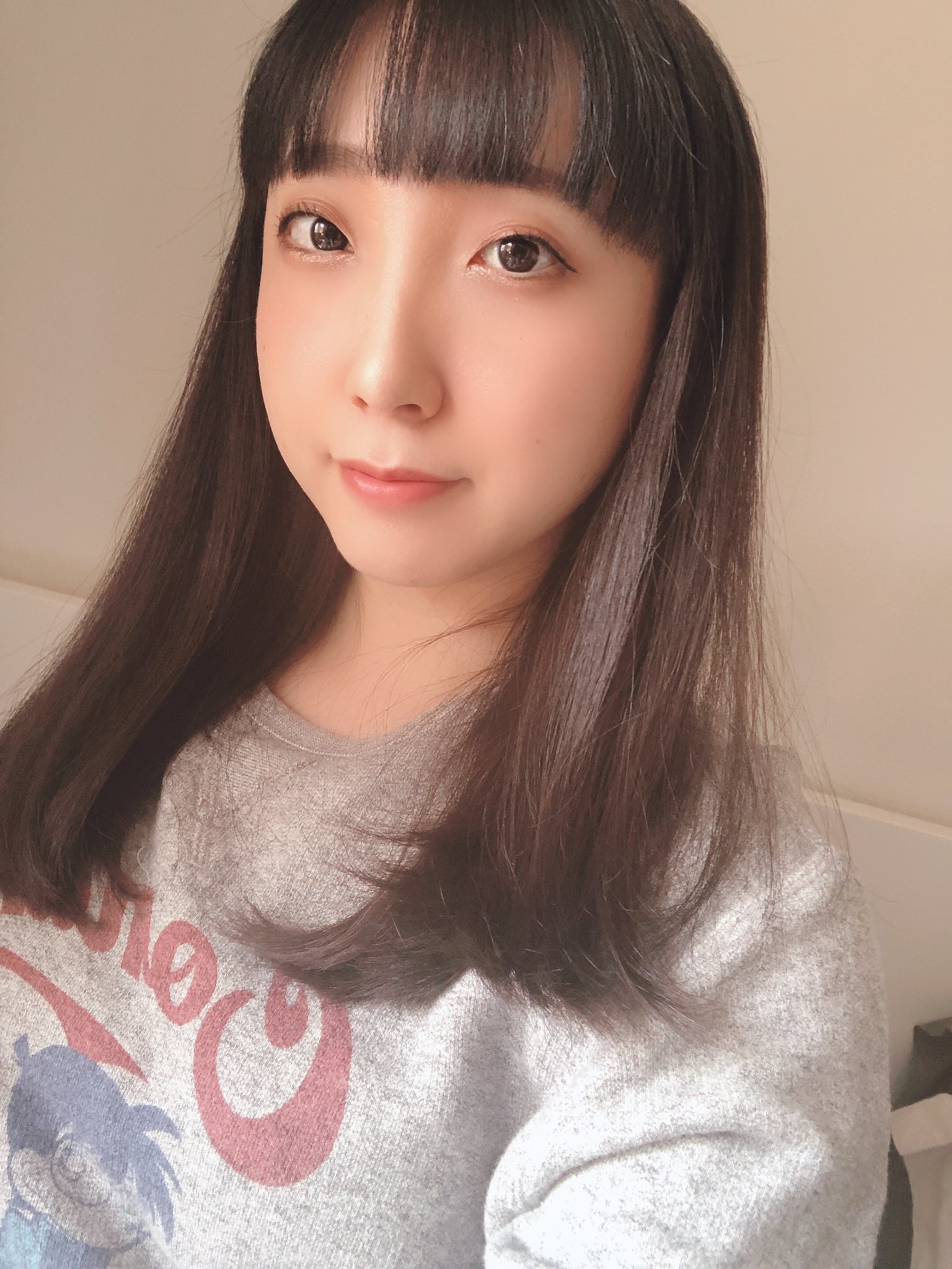 パーパー あいなぷぅ 今日はいつもよりお化粧をしっかりしているのでその分可愛くなりましたね Diorの口紅ありがとう T Co Ivvuxrw68q Twitter