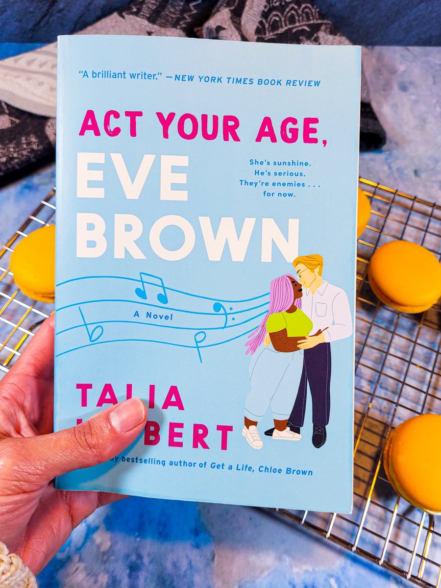 TheLibraryCoven's tweet photo. Anyone else really sad to see the Brown Sisters series ending? I absolutely adored this book, and can't wait to read more by Talia Hibbert!
#OwnVoices #bibliophiles #Books #Romance #AmReading #RomanceBooks #tbr #TheLibraryCoven https://t.co/Sz9LZpW5Rd