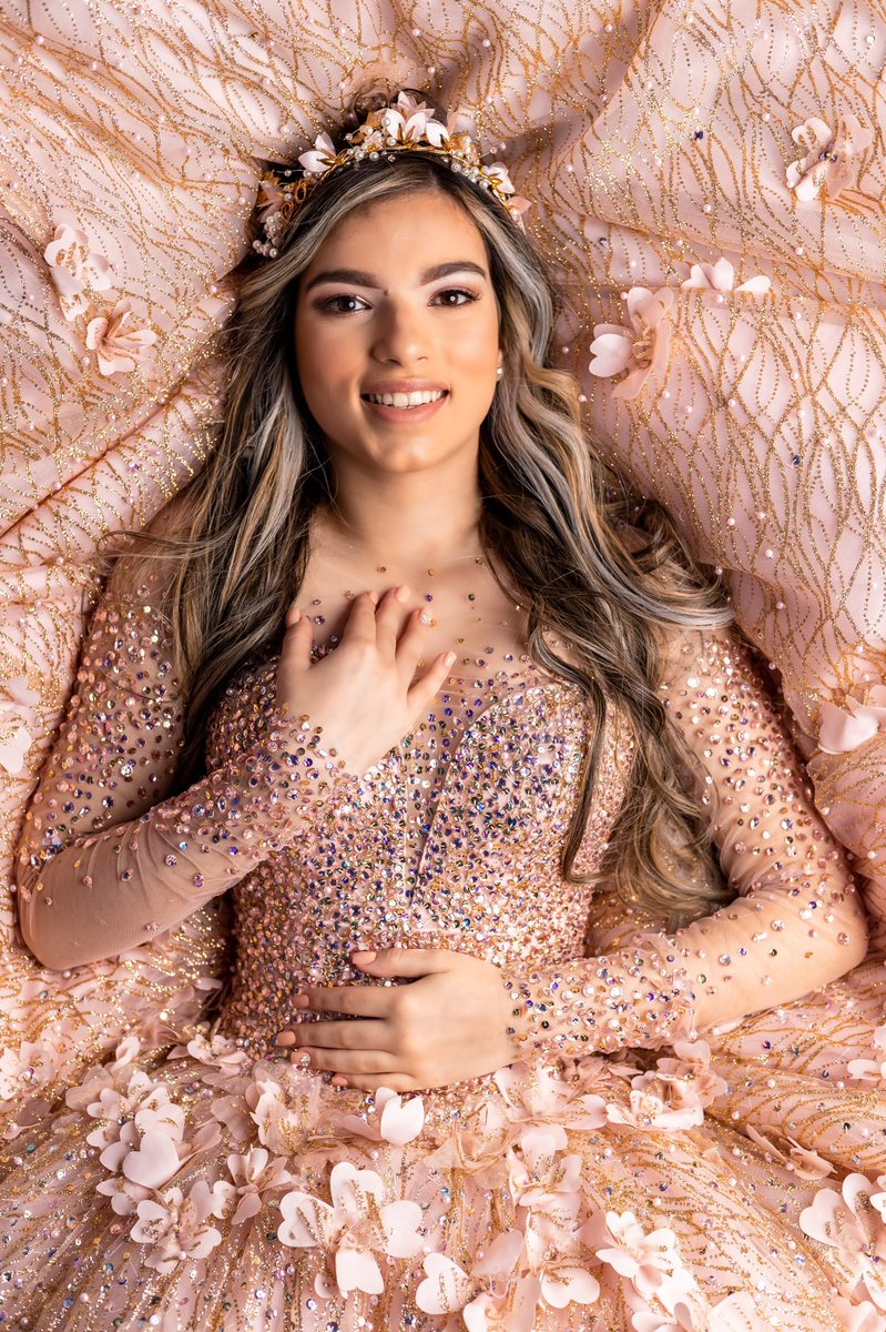 amadorphotopr's tweet photo. Hermosa quinceañera 🎉❤️ 

#Whateverpuertorico #placespuertorico #placespr #tiratepr #turistiandopr #travelpr #backpackingpr #hashtagpuertorico #visitpuertorico #discoverpuertorico #puertoricoholic #heyitspuertorico #isladelencanto #isladelcaribe #tropicalvibes #wonderplace https://t.co/QWKhYiIBZF