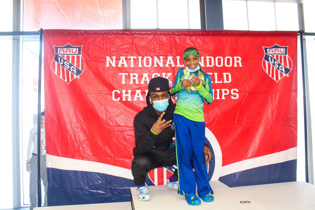 jboujii's tweet photo. It’s Fivio Foreign and Pop Smoke #BIGTIMEBRYCE #TOP5INTGEFUCKINGCOUNTRY #AAUAAUTRAVKANDFIELD❕❕❕ #BRYCE2MEDALS LOVE YOU SO MUCH BRYCE YOU MAKE ME PROUD EVERYDAY IMA ALWAYS BE HERE FOR YOU I LOVE FOREVER ❕❕❕ https://t.co/MlWXvhY3lR