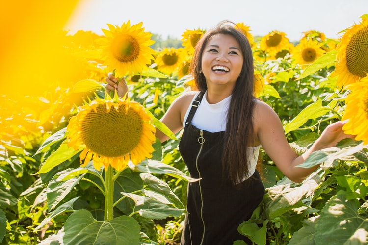 mangorvrentals's tweet photo. Planning to #retire and wondering what's next? How about an #rv #roadtrip to the Sunflower Maze at L&A Family Farms in Paris, Illinois.
Book now on https://t.co/YMY4vKMGeo
~
#MangoRV #Springtime #Lafamilyfarms #RVrentals #Sanantonio #Views #Bloom #Camper #Camping #Rvlife #Rvers https://t.co/wneXcFtcSY