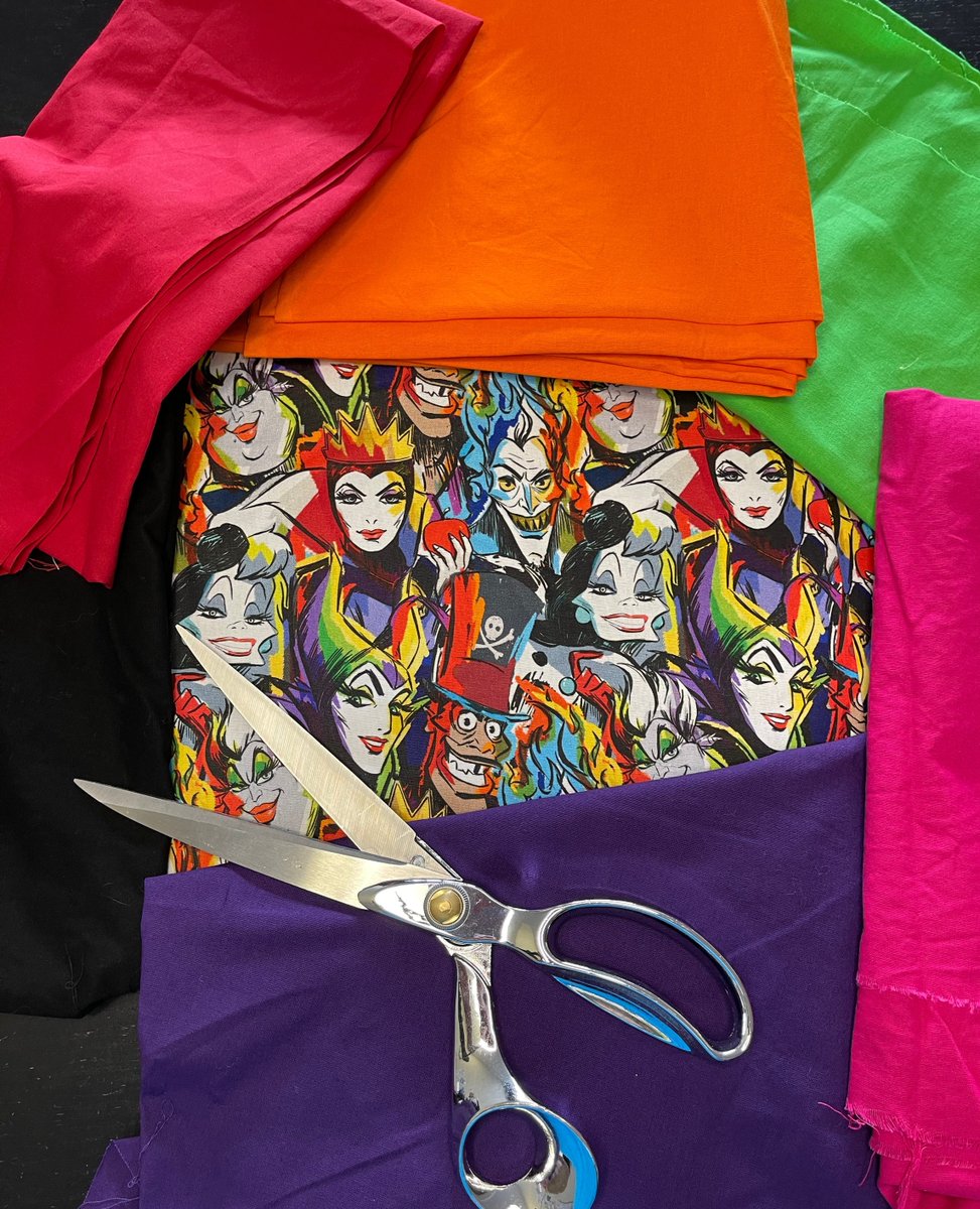 Flickerfoxfun's tweet photo. So many choices.. deciding on a complimentary colour for this awesome Dark Villains material! #somuchcolour #tcraftsbytina #villains
#disneyvillains #evilqueen #maleficent #hades #ursula #drfacilier #cruelladevil #villainous #spotlight #sewingismysuperpower #sewingismytherapy https://t.co/8AM89punJO