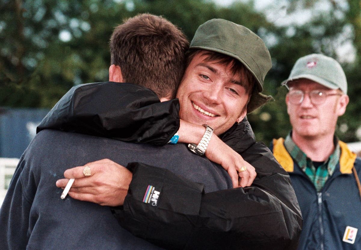 Happy 53rd birthday damon albarn, you old man x 