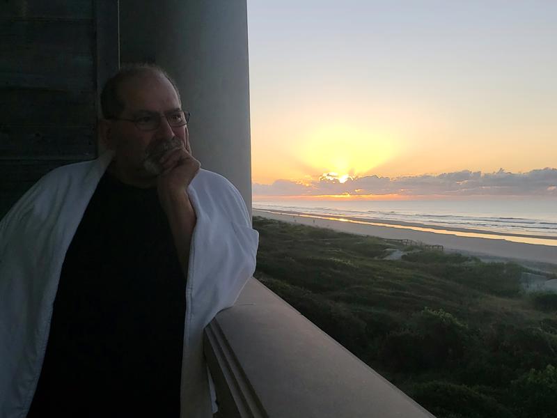 WizardOfSpa's tweet photo. My Friend Jennifer is a finalist in Kiawah Island Golf Resort's Photo Contest - help rally votes: https://t.co/t0a1r35LDP @kiawahresort https://t.co/nJng3mGGwq