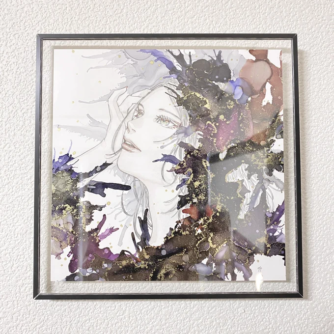 額装しました、4月にある大阪の展示に持っていきます 