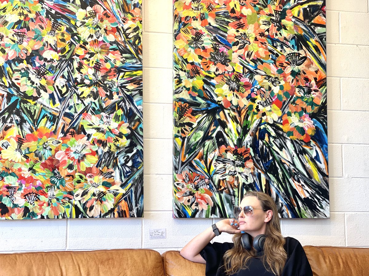 ana_couper's tweet photo. Bad photo of me but good photo of how big my art is 🌸 #nft series coming up. #fineart turns #cryptoart https://t.co/B9gQBI1Kki
