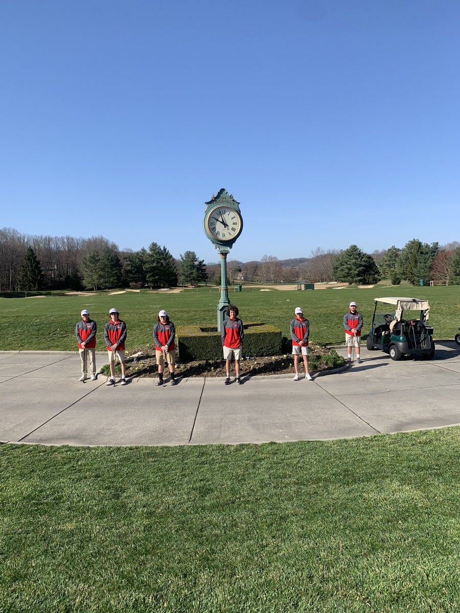 _mshsgolf's tweet photo. Canes finish a strong 2nd today in the Southwest District match today at the Virginian. It was a beautiful day for some golf! https://t.co/Eg9Nf7WTho