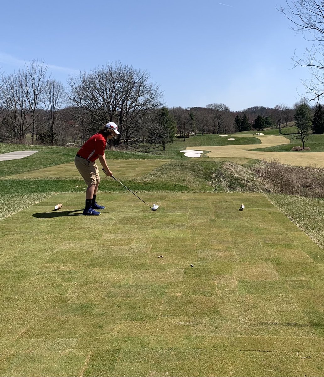 _mshsgolf's tweet photo. Hunter Starkey with a very solid 78 today at the Virginian. Parker Wolfe walks off the green after making a par. Brigham Blevins teeing it up. https://t.co/TYoilQbFPp
