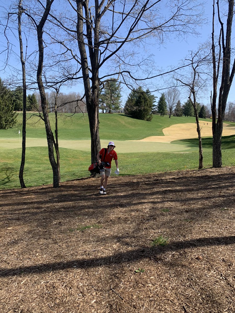_mshsgolf's tweet photo. Hunter Starkey with a very solid 78 today at the Virginian. Parker Wolfe walks off the green after making a par. Brigham Blevins teeing it up. https://t.co/TYoilQbFPp
