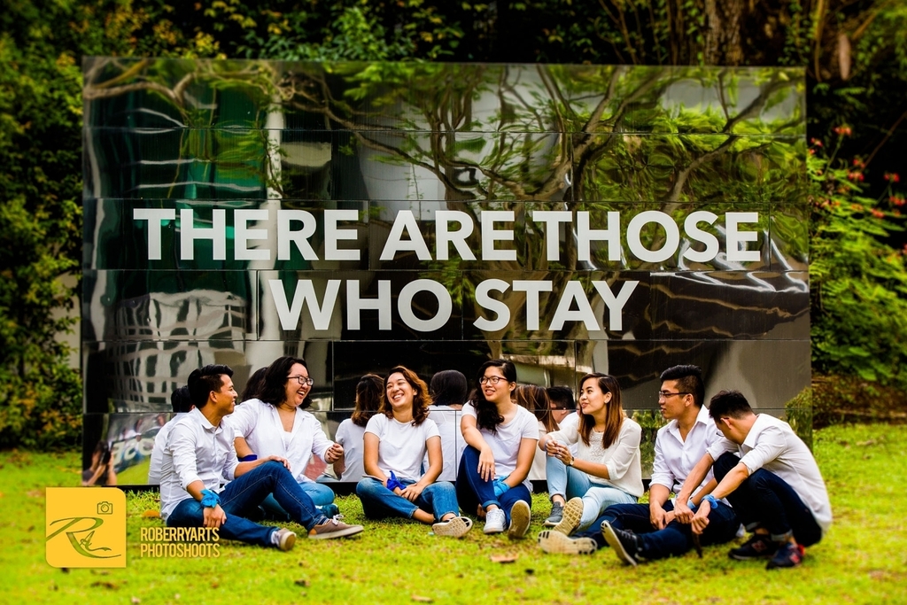 roberryarts's tweet photo. “There are those who stay…”.—0000017
.
.
.
.
.
#robertchai #roberryarts #roberryartsphotoshoots #photoshoots #portraits #makeportraits #portraiturephotography #findingcharacter #sgphotoshoots #sgphotographer #groupphotography #happypeople #groups #yo… https://t.co/gDnwO1Pgx0 https://t.co/2QAnWPKEO7