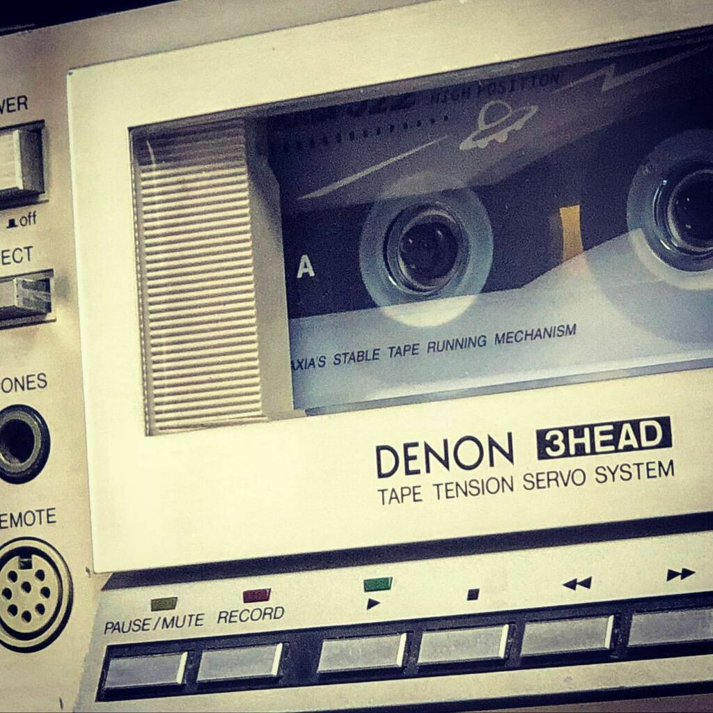 b_korosuke729's tweet photo. #cassettedeck #cassettetape #repair #γ«γ»γγγγγ #γ«γ»γγγγΌγ #DENON #DRF2 https://t.co/lAXTzDdFQH https://t.co/yCHDkB5nuX
