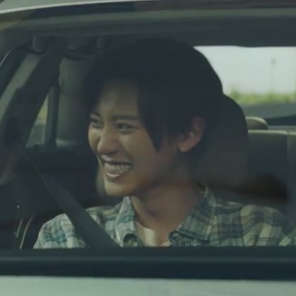 iconloey's tweet photo. the park chanyeol laugh print. 😭 https://t.co/Jvgmigr802