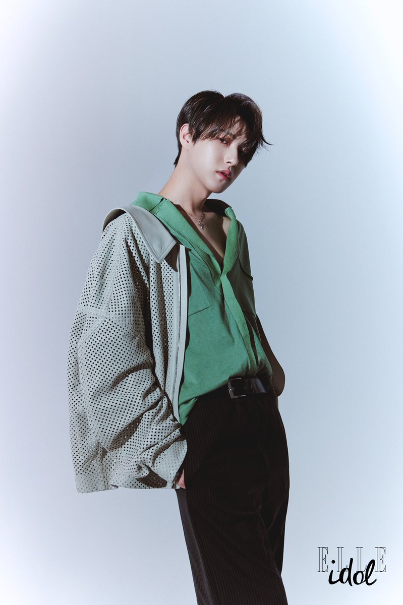 jsccult's tweet photo. RENJUN CAN DRIVE US CRAZY https://t.co/6ntKVFwszo