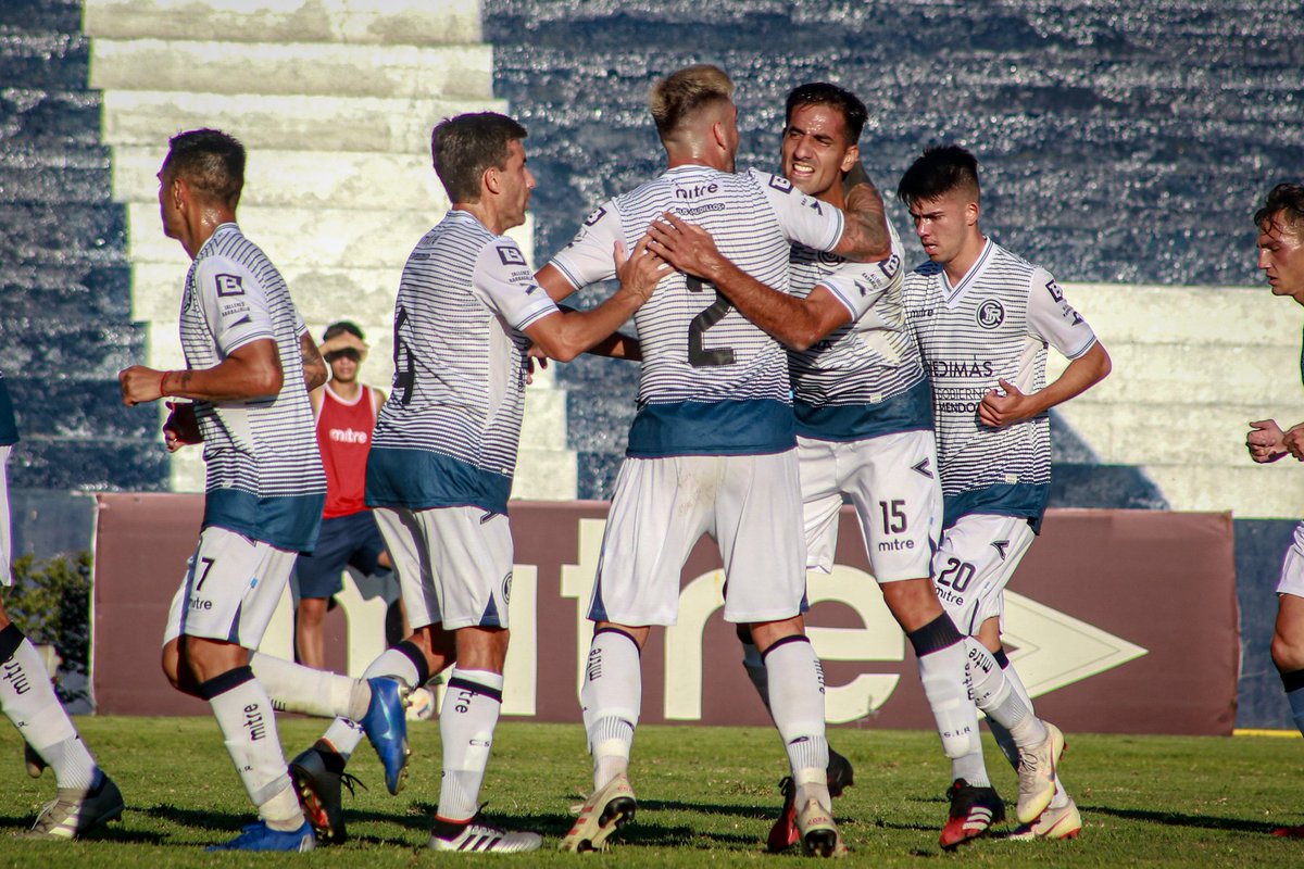 sangrefutbof's tweet photo. #PrimeraNacional #Fecha2 

Estos fueron los últimos resultados de la segunda fecha:

Zona A
#Atlanta 0a0 #NuevaChicago 
#Tigre 3a0 #Riestra
Zona B
#IndependienteRivadavia 4a3 #SanTelmo https://t.co/8HB2SORdFq