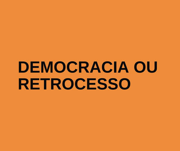 garfonasopa's tweet photo. @prof_rosaneide Obrigado! Inaceitável que governo e alguns parlamentares não priorizem o combate à pandemia e o fim das mortes e do empobrecimento da população pra tratorar a Constituição com medidas que fariam o Brasil voltar pra época do apadrinhamento total no serviço público. #pecdagranada https://t.co/mV7xVfJh9C