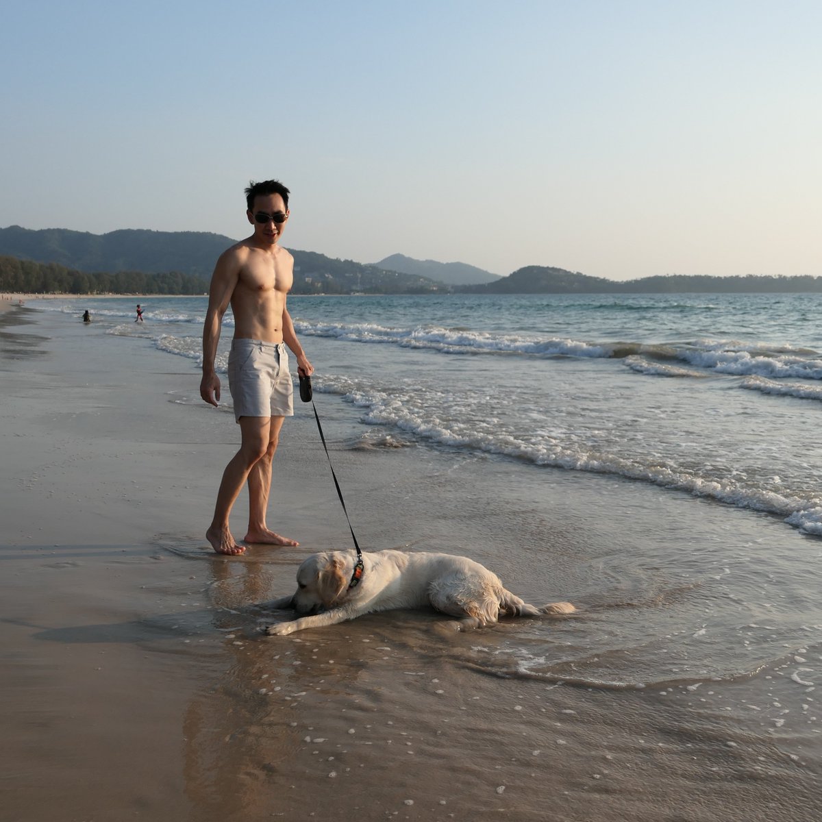 four9_one's tweet photo. ขอแนะนำ #หาดลายัน ช่วงเย็นๆบรรยากาศดีมาก มานั่งดูพระอาทิตย์ตกทุกวันก็ไม่เบื่อ ถ้าขับรถมาจากลากูน่าจะมี pop up beach bar 3-4แห่งมานั่งกันได้ส่วนใหญ่เป็นต่างชาติหรือไปจนสุดทางจะเป็นอุทยาน ช่วงนี้เข้าฟรีครับ #phuket #layanbeach #reviewthailand #reviewPhuket #ภูเก็ต @Review_Thailand https://t.co/TncohfxdAV