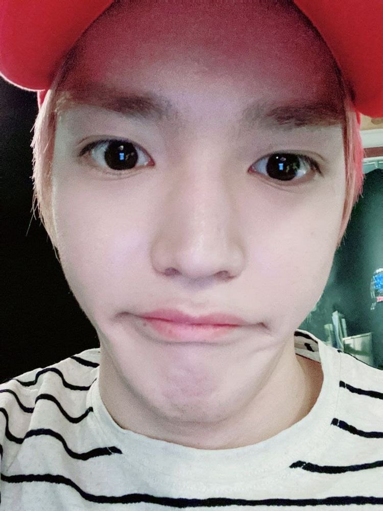 coolpicsoftyong's tweet photo. https://t.co/f8D8nnNHLq
