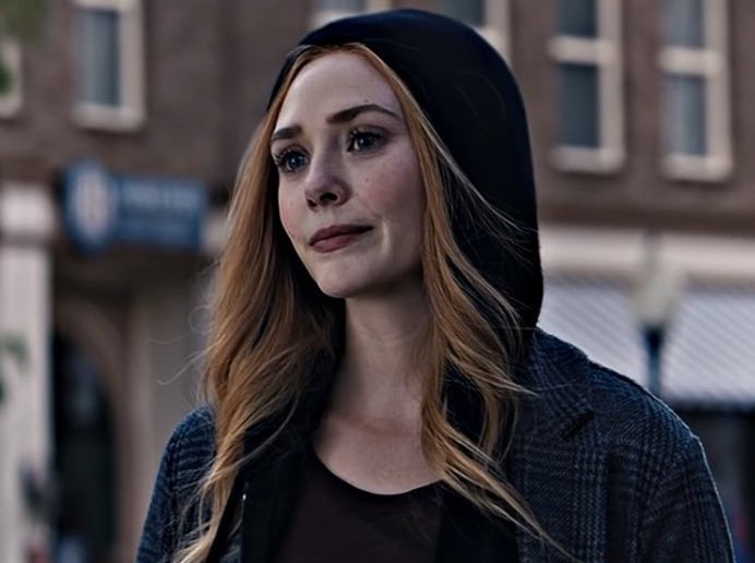 LizzieContent's tweet photo. Darcy would have given Wanda a hug. 🥺 Can't believe they didn't meet. #Wandavision https://t.co/z90snvuSD6