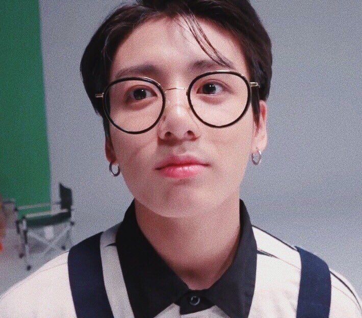 Hallo by, gimana kabarnya hari ini? Aku sibuk akhir2 ini karena bimbingan jadi ngga perhatiin kamu, semoga kamu selalu bahagia ya tiap hari, jaga kesehatan by, army selalu sayang sama kamu, tetep tersenyum kesayangan army💜
<a href="/BTS_twt/">방탄소년단</a>

WE LOVE YOU JUNGKOOK
JUNGKOOK IS HAPPINESS