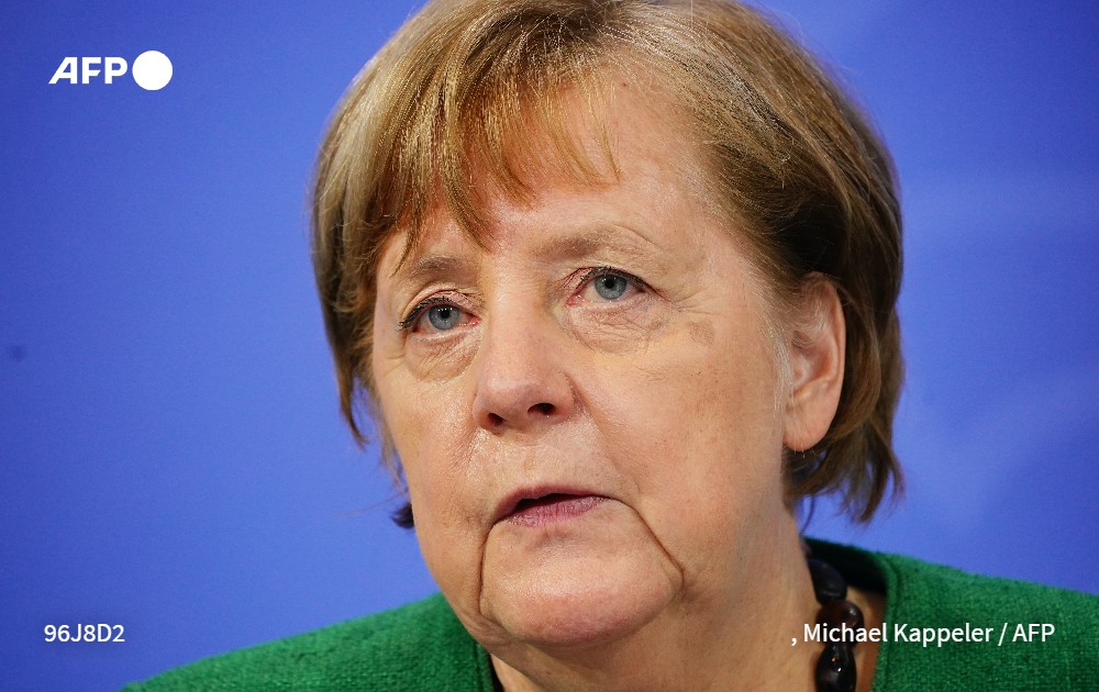 AFPespanol's tweet photo. #ÚLTIMAHORA "Estamos en una nueva pandemia" por la variante del virus, afirma Merkel #AFP https://t.co/ElcD53AFUF