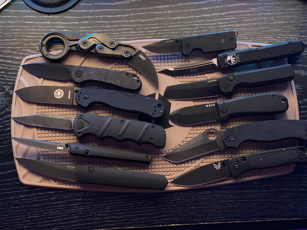 Spac3nerd's tweet photo. @BladeHQ I don’t know what you are talking about https://t.co/4n7eryrM7C