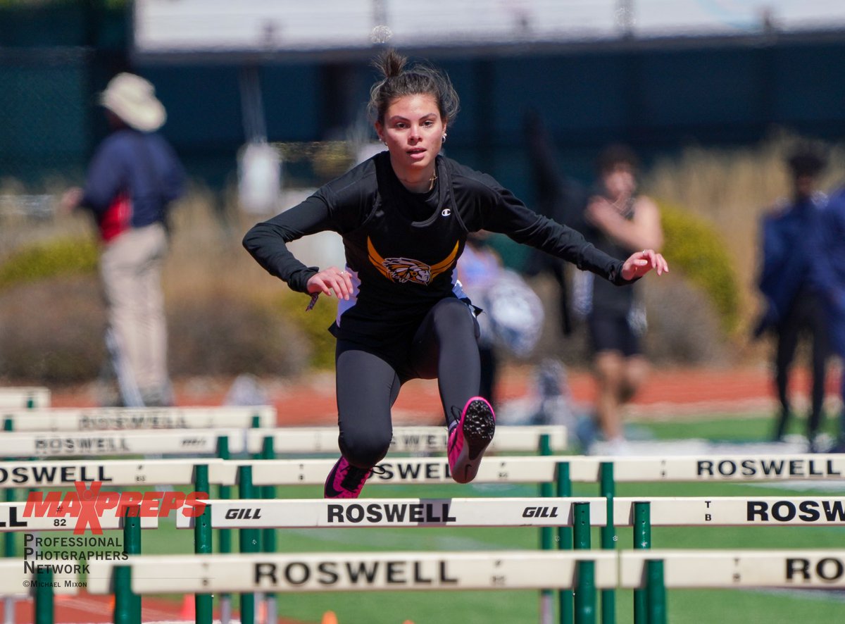 @MaxPreps gallery now available! Roswell Rotary Relays - Girls

maxpreps.com/photo/gallery.…

 @jcgladiators @JohnsCreekTrack @Cambridge_AD @RoswellTrack @MiltonHSEagles @PisgahAthletics @RICSAthletics @UnionGroveAD 

#maxpreps #highschooltrack #ghsa