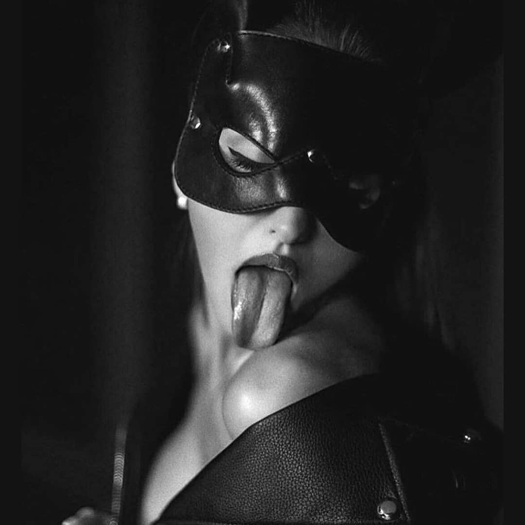 BDSM_Master_ist's tweet photo. #اسلیو_زن #مستر_استانبول #اسپنکنگ #اسپنک_ #سکسیسم #سکسی #سکس_خارجی #حقیر #حقارت #ماده_سگ_ #ماده_سگ_ #بی_دی_اس #بی_دی_اس_ام_کرمان #بیدیسام #بی_دی_اس_ام #صیغه_زن #برده_ماده_مطیع #لیتلگیرل #لیتلگرل😝 #لیتل_گرل #اسلیو_ماده_بیاد #اسلیو_ماده https://t.co/PLVBXUDcAN