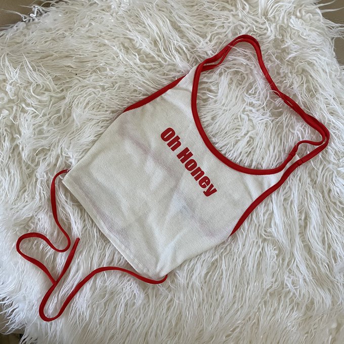 Make sure you follow me on Poshmark✨I posted all $5 items today and posting again soon💗💗 https://t.co/U1XYBMrg3p