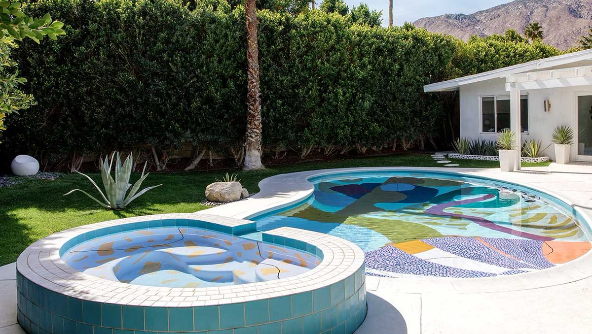 terrinakamura's tweet photo. Alex Proba Turns Basic Pools into Works of Abstract Art https://t.co/doZj3HsPCf #swimmingpools #abstractart #poolmurals #underwaterart https://t.co/2nIAor1osI