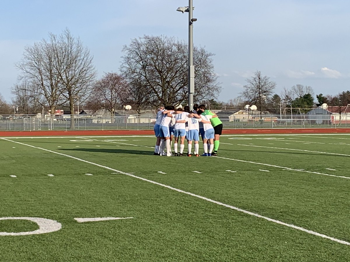 BEboyssoccer's tweet photo. Nice win tonight. 5-1 :Goals by Anton Mosley-2,Gavin English,&amp; Max Mueller. Assisted by Gavin English, Luke Bell, Drew Moran, Max Mueller, and Anton Mosley. TEAM win! BIG game tomorrow night! Let’s Go!⚽️💪 https://t.co/beV2y5ToG7
