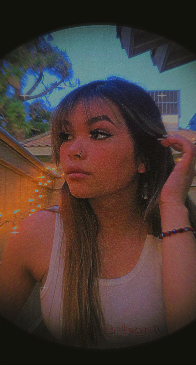 EmmaleiRod's tweet photo. Itty bit of pretty🔅💘 https://t.co/9VCPtAwKgC