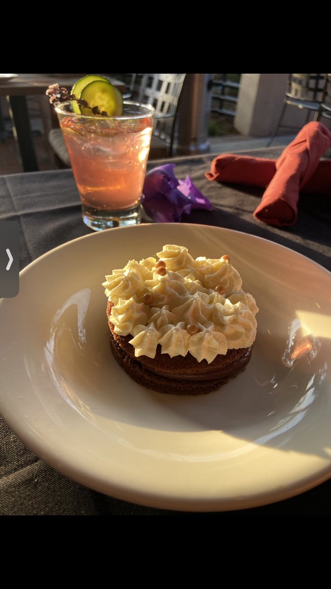 SMJohnson356's tweet photo. Madison is the new pastry chef at Chase’s in La Verne.
#proudmom https://t.co/tAL1XJku5B