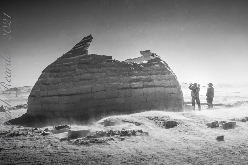FrankReardon1's tweet photo. A cold day out to take a photo but I could not pass this opportunity to take a few photos of the destruction of the #Qaggiq in #Iqaluit #Nunavut MAR.22.2021 Taken down due to safety concerns #ArcticLife #ArcticViews #Arctic #InuitLife #Qaggiq2021 #Blackandwhite https://t.co/BNIfzuoyz5