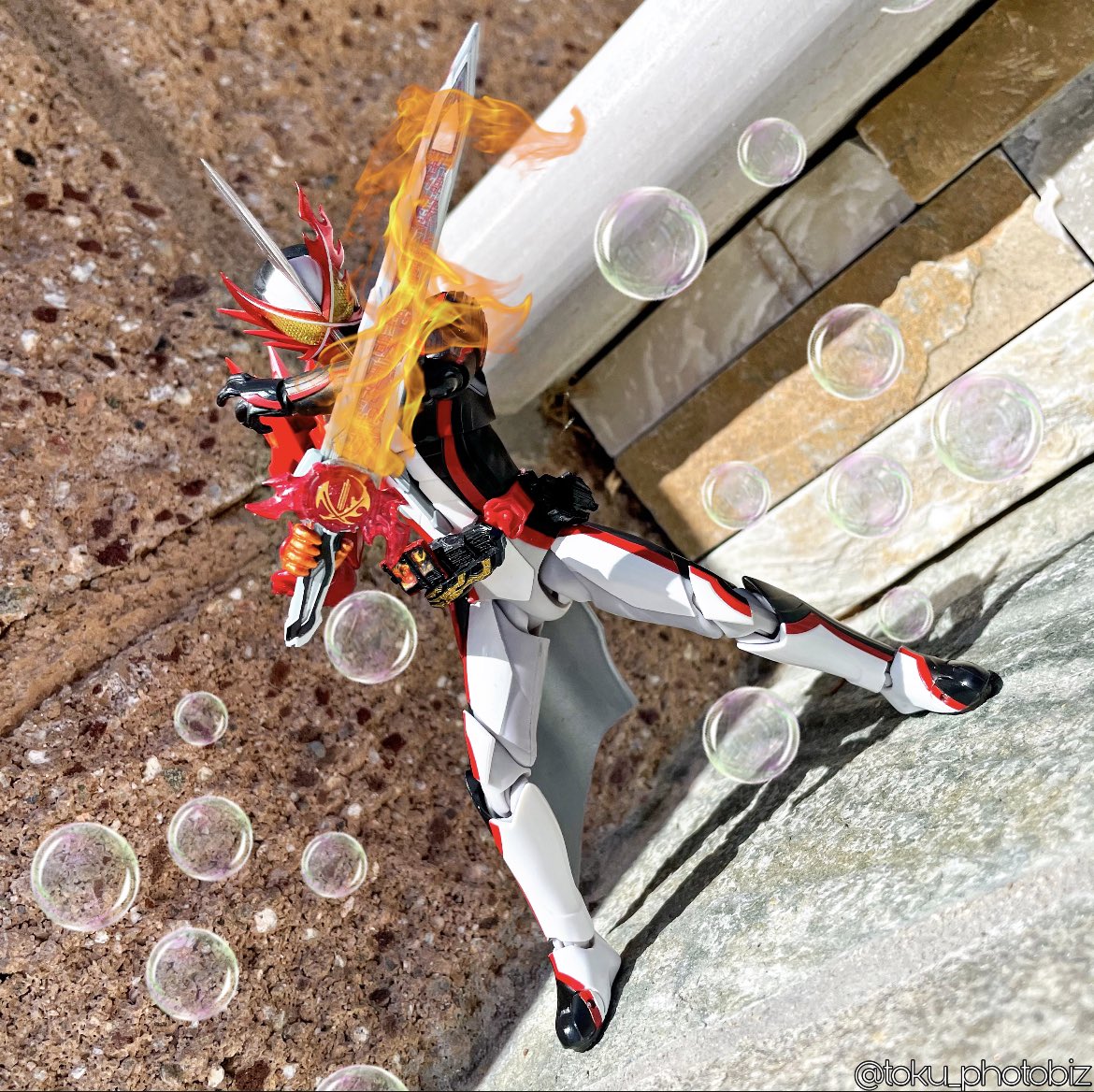 toku_photobiz's tweet photo. 「2019-2020: ゼロワン & セイバー」
Gonna need to play catch up on twitter, but I’ve been doing #RiderMonth for the last month! One Rider Series a day, leading up to the 50th Anniversary! Find more on my Instagram!
@TeamRiderUS @BluefinBrands https://t.co/qoXfRexesE