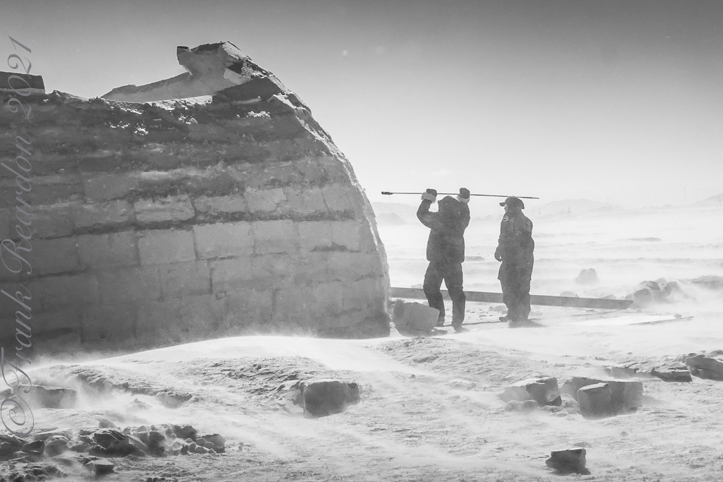 FrankReardon1's tweet photo. A cold day out to take a photo but I could not pass this opportunity to take a few photos of the destruction of the #Qaggiq in #Iqaluit #Nunavut MAR.22.2021 Taken down due to safety concerns #ArcticLife #ArcticViews #Arctic #InuitLife #Qaggiq2021 #Blackandwhite https://t.co/BNIfzuoyz5
