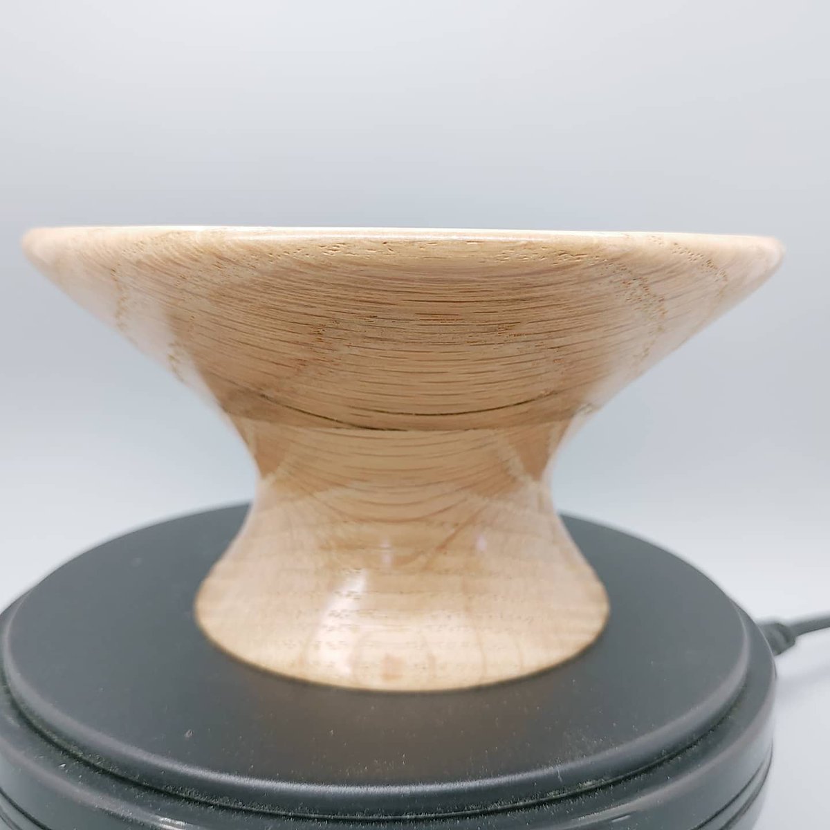 TaylorWorkshop's tweet photo. Small red oak change dish. Wood from a barn over 100 years old. #woodbowl #woodturning #barnwoodturning #barnwood #nightstandaccessory https://t.co/JD8ko1uvxv