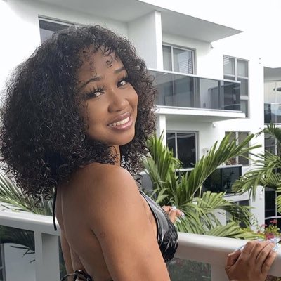 mayababe6's tweet photo. hey babies i am now taking meet ups anywhere text me!🥰 #meetup #pussy #textme #blowjob https://t.co/Kn370tg0ZL
