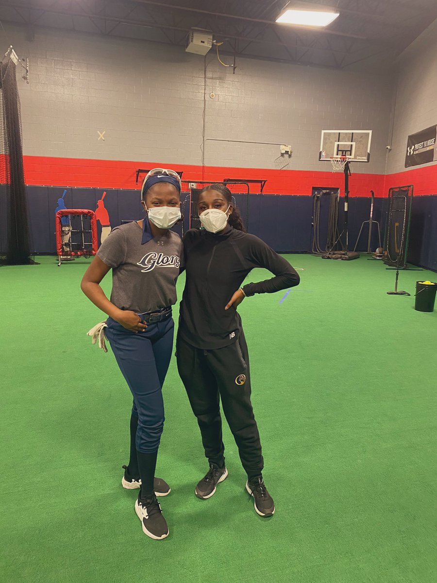 brian111176's tweet photo. Congratulations @DomFranklin2024 for making the Varsity Softball Team as Freshman ! Hard works beats talent when talent does not work hard! https://t.co/572eioNXVq