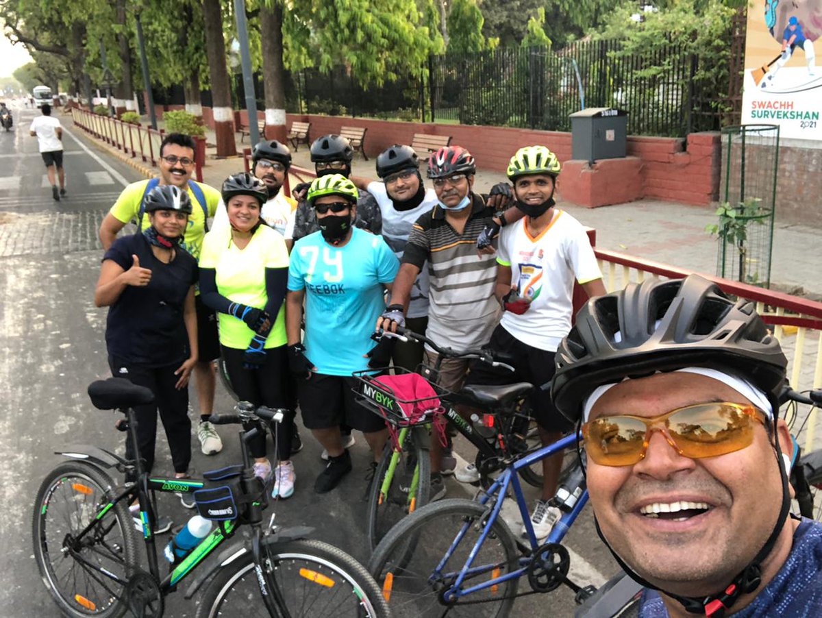 bikers_i's tweet photo. Morning ride to Gandhi Ashram 🤩
#Ahmedabad #cycling #GetBackToCycling #fitnessaddict
@mybyk_in @simbalian @indian_cyclist @cyclingmonksIN https://t.co/PQ2royOWdz