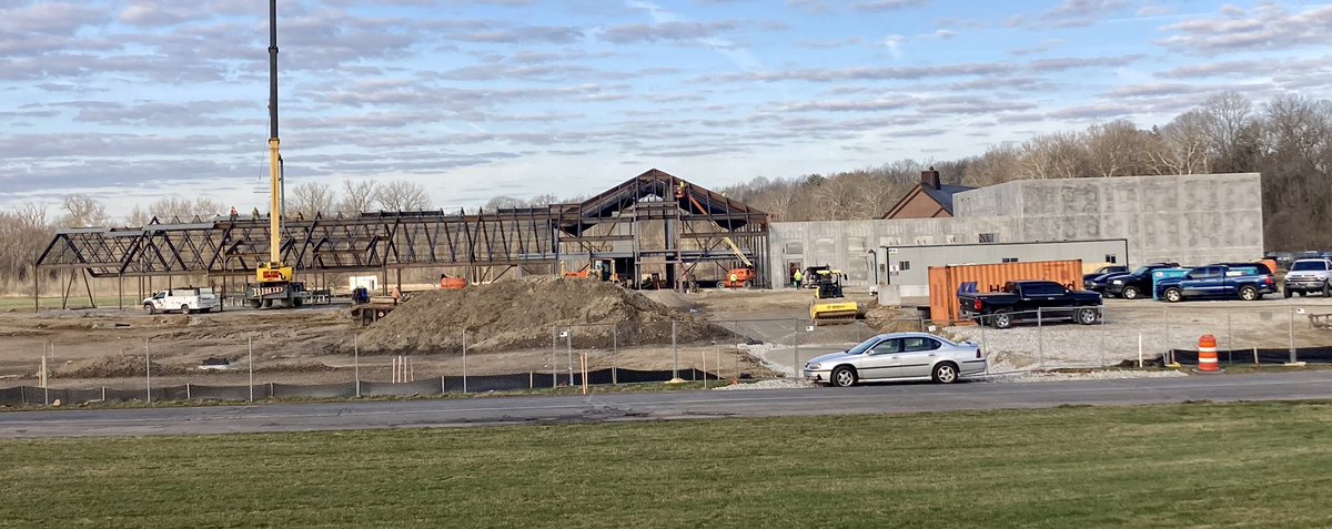 TheISIND's tweet photo. Don’t blink, or you could miss another structure being added to our #ONEISI campus, like the multipurpose Daneri Family Gym! @ShielSextonCo is making quick work of our new Chen Family Lower School. Photo blog: https://t.co/uBVSzEKpa6 https://t.co/2k2k2yr35s