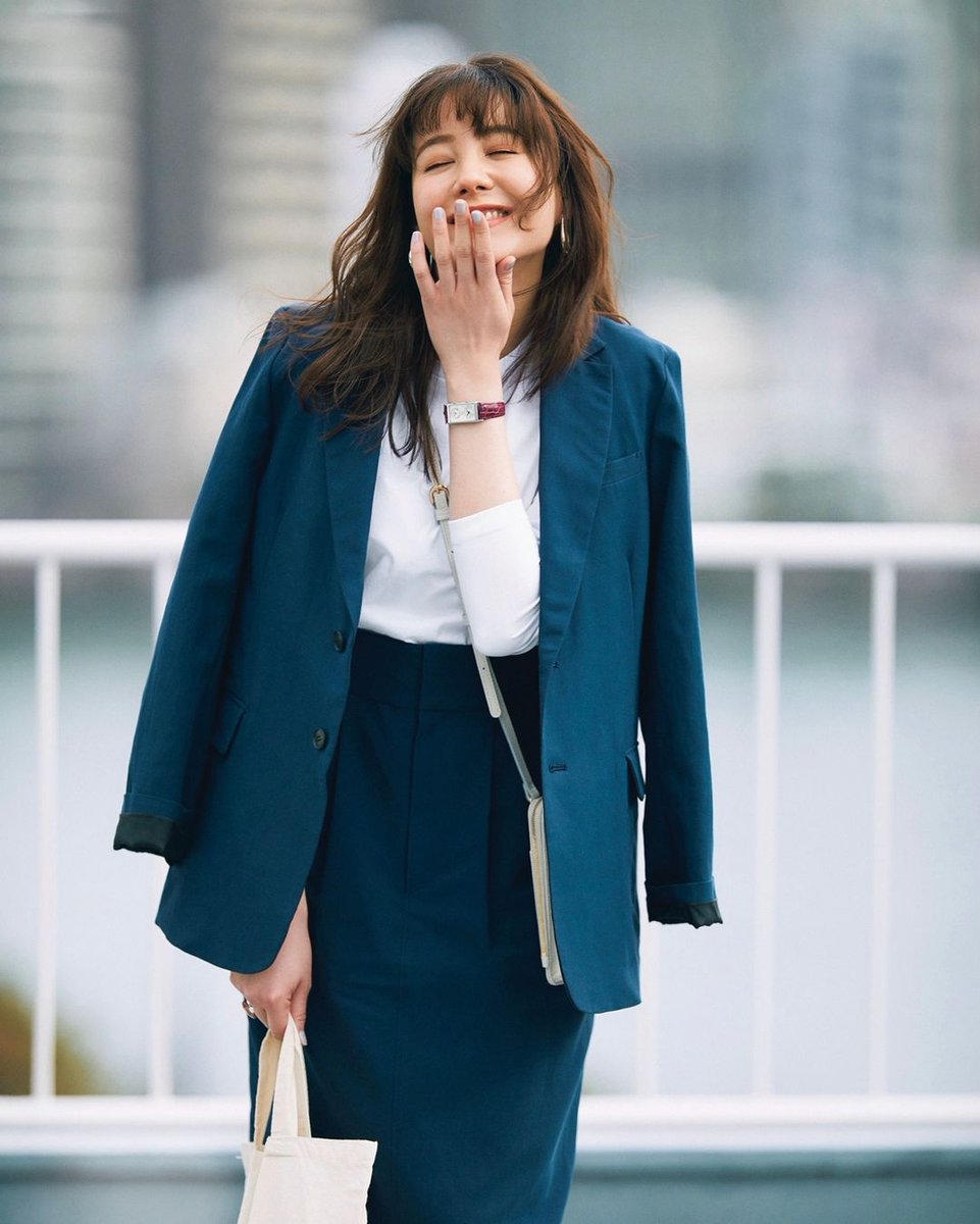 シワになりにくい素材