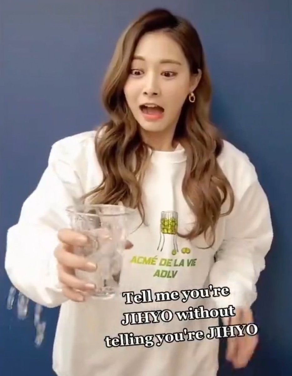 twicedorkss's tweet photo. SERIOUSLY ACTRESS TZUYU WHEN??? https://t.co/fXaGp1bh0I