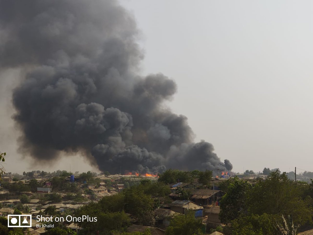 Manish_kAgrawal's tweet photo. Tragic fire incident in Rohingya camps in Cox Bazar Bangladesh yesterday. Thousands of families became homeless. 

Rohingya volunteers as the first responders played critical role to save lives. #RESCUEorg @RESCUEorg
#RohingyaCampFire https://t.co/jjYyz6qXvd