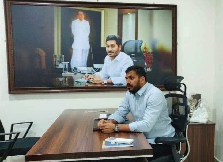 Wishing Minister Dr. Anil Kumar Yadar Anna a very happy birthday..!! 