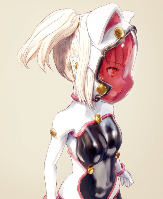 こういう顔が見えてるけど、顔が何かに覆われているヘルメットっぽいものも、とどおの守備範囲です。 